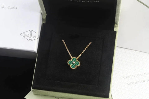 CLOVER CLOVER PENDANT MALACHITE GOLD NECKLACE