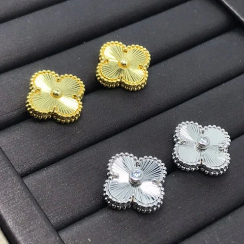 Clover Stud Diamond Earrings