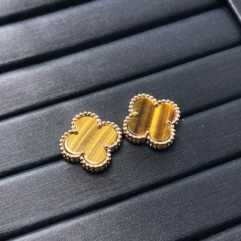 CLOVER STUD EARRINGS