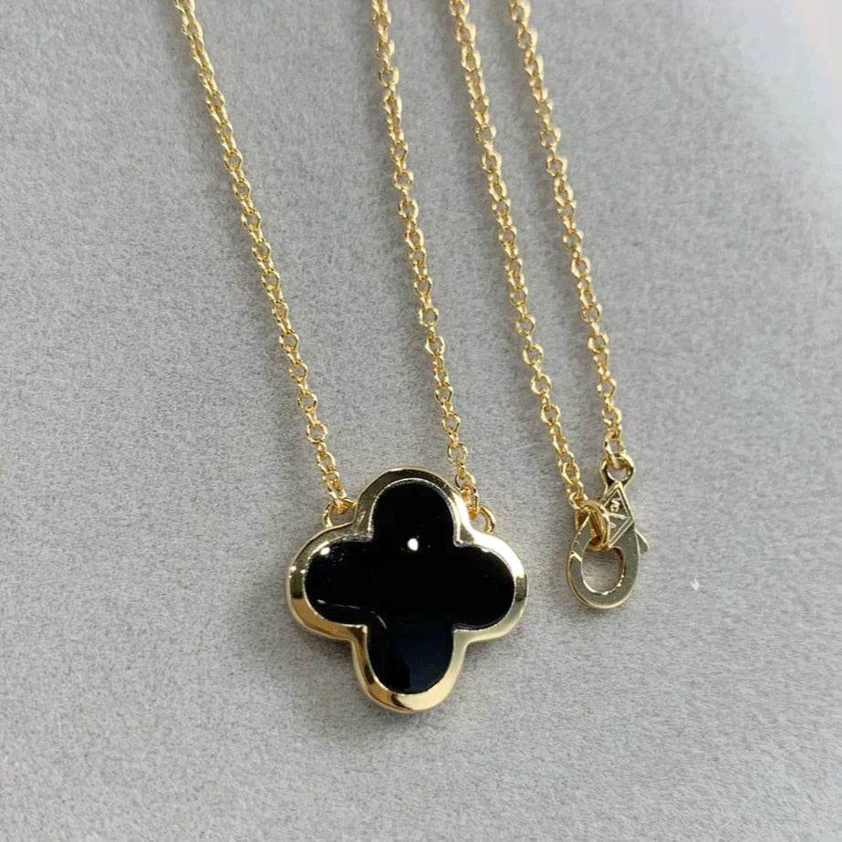 PURE CLOVER PINK GOLD ONYX NECKLACE