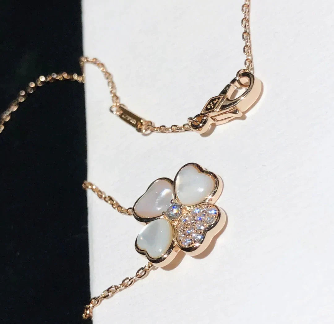 CLOVER MOP DIAMOND PINK GOLD NECKLACE