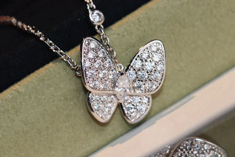 BUTTERFLY DIAMOND NECKLACE