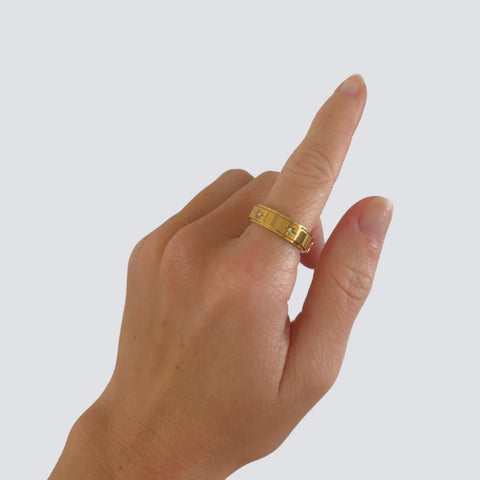 STAR FIDGET RING | GOLD