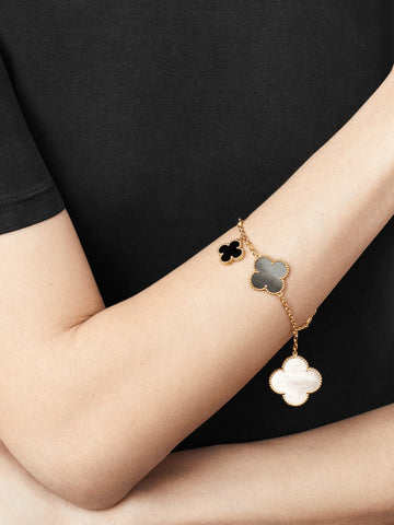 CLOVER BRACELET 5 MOTIFS ONYX MOP