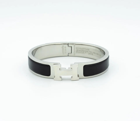 H BLACK BRACELET