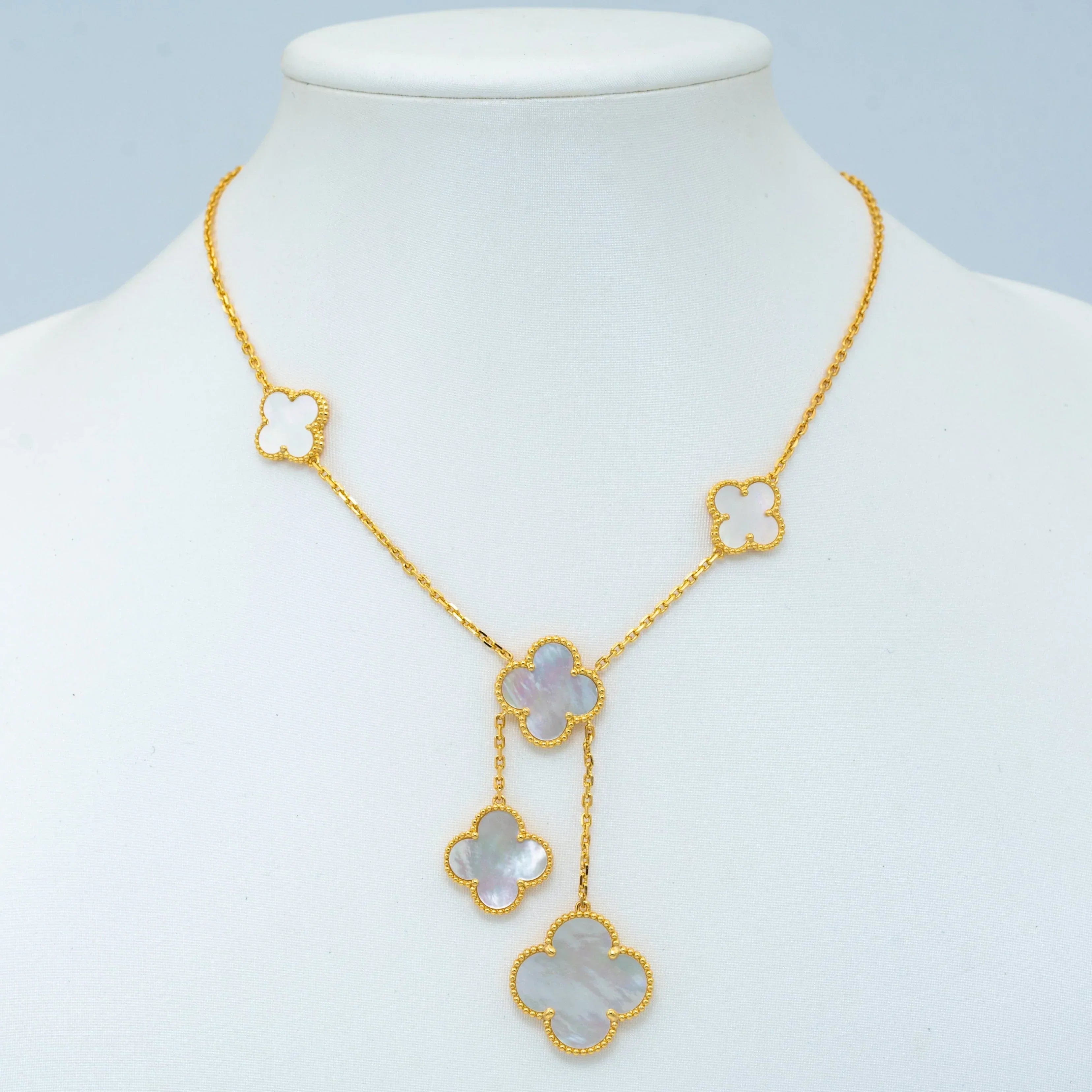 CLOVER PINK MOP NECKLACE 6 MOTIFS