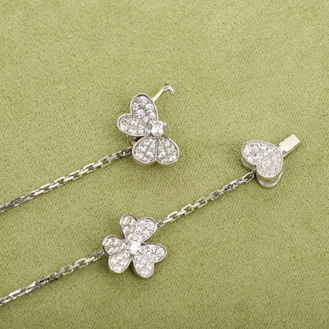 FRIVOLE SILVER 9 FLOWERS NECKLACE