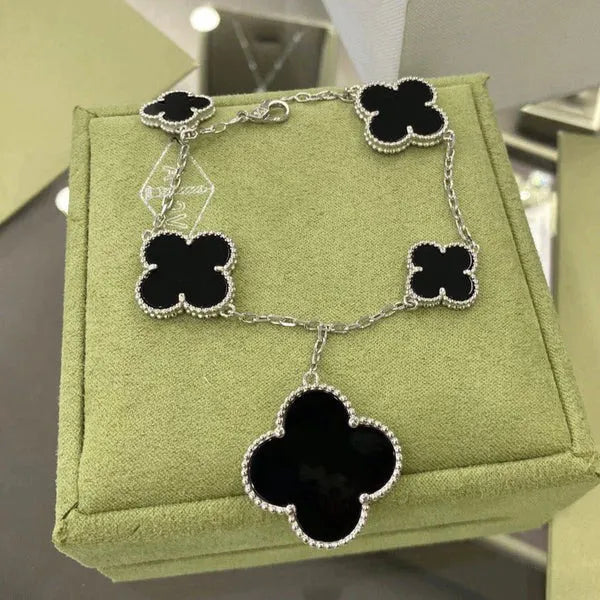 Clover 5 Motifs Silver Onyx Bracelet