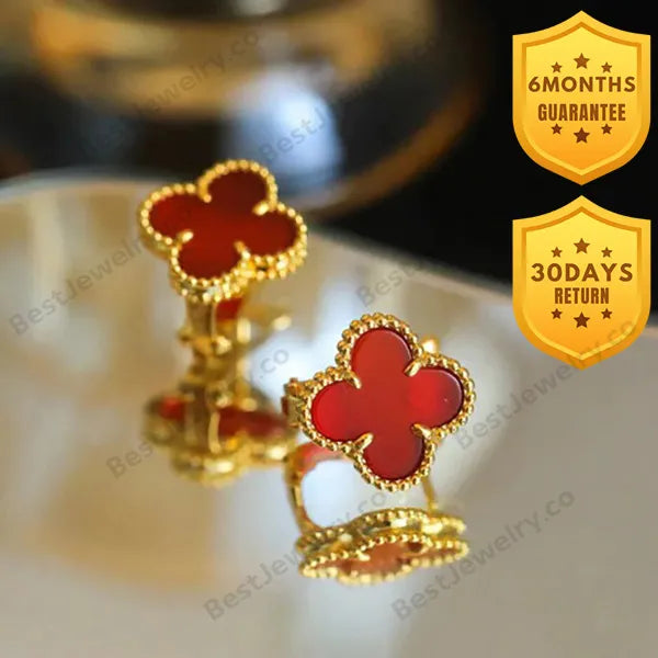 Clover Medium Gold Carnelian Stud Earrings